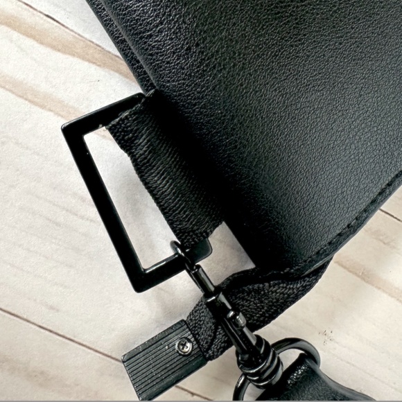 Pixie Mood Crossbody Black Purse - Picture 8 of 11